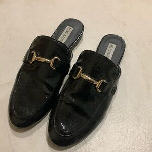 Steve Madden Black Slides